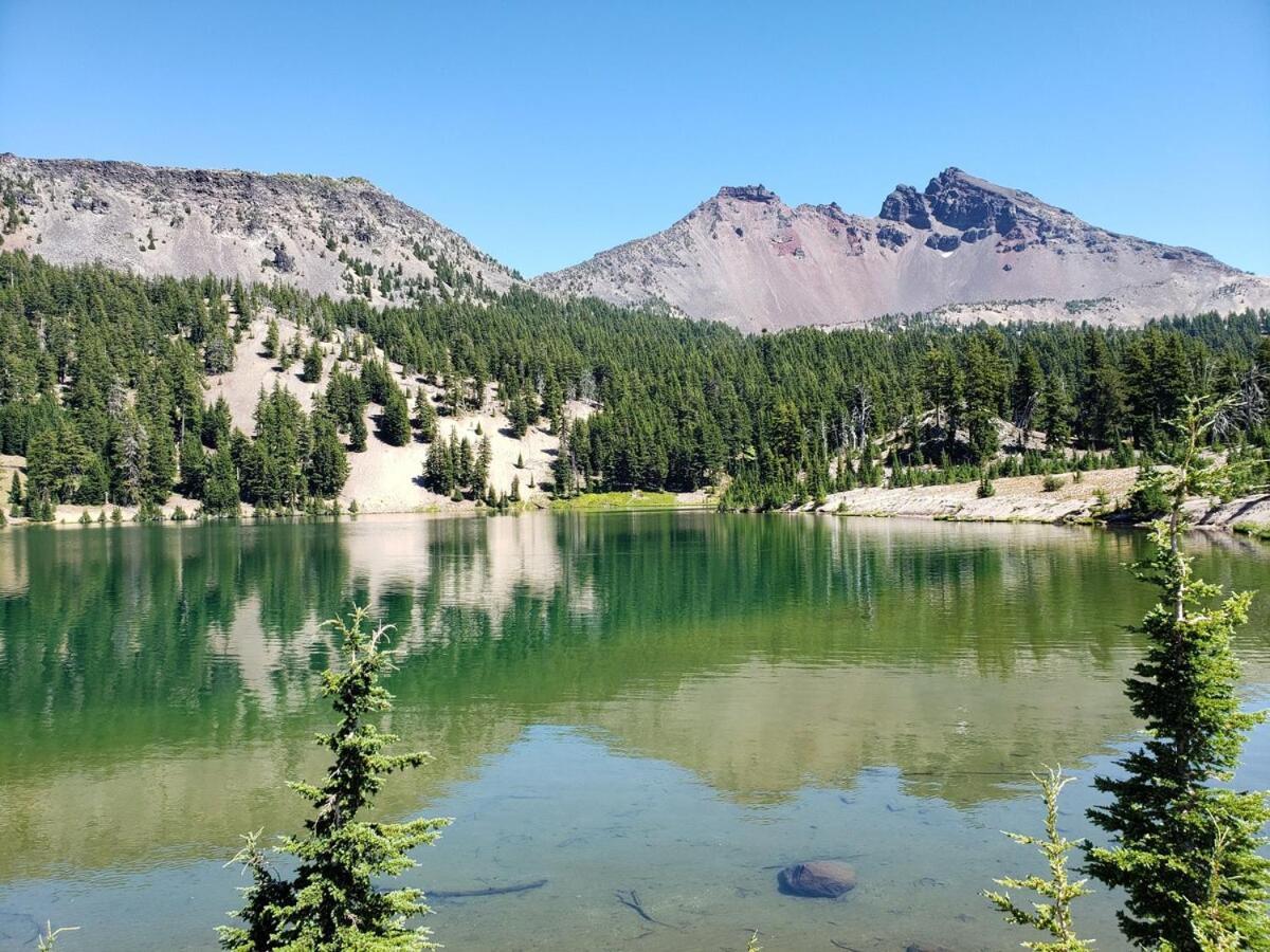 Mt. Bachelor & Sun River Get Away Бенд Екстериор снимка