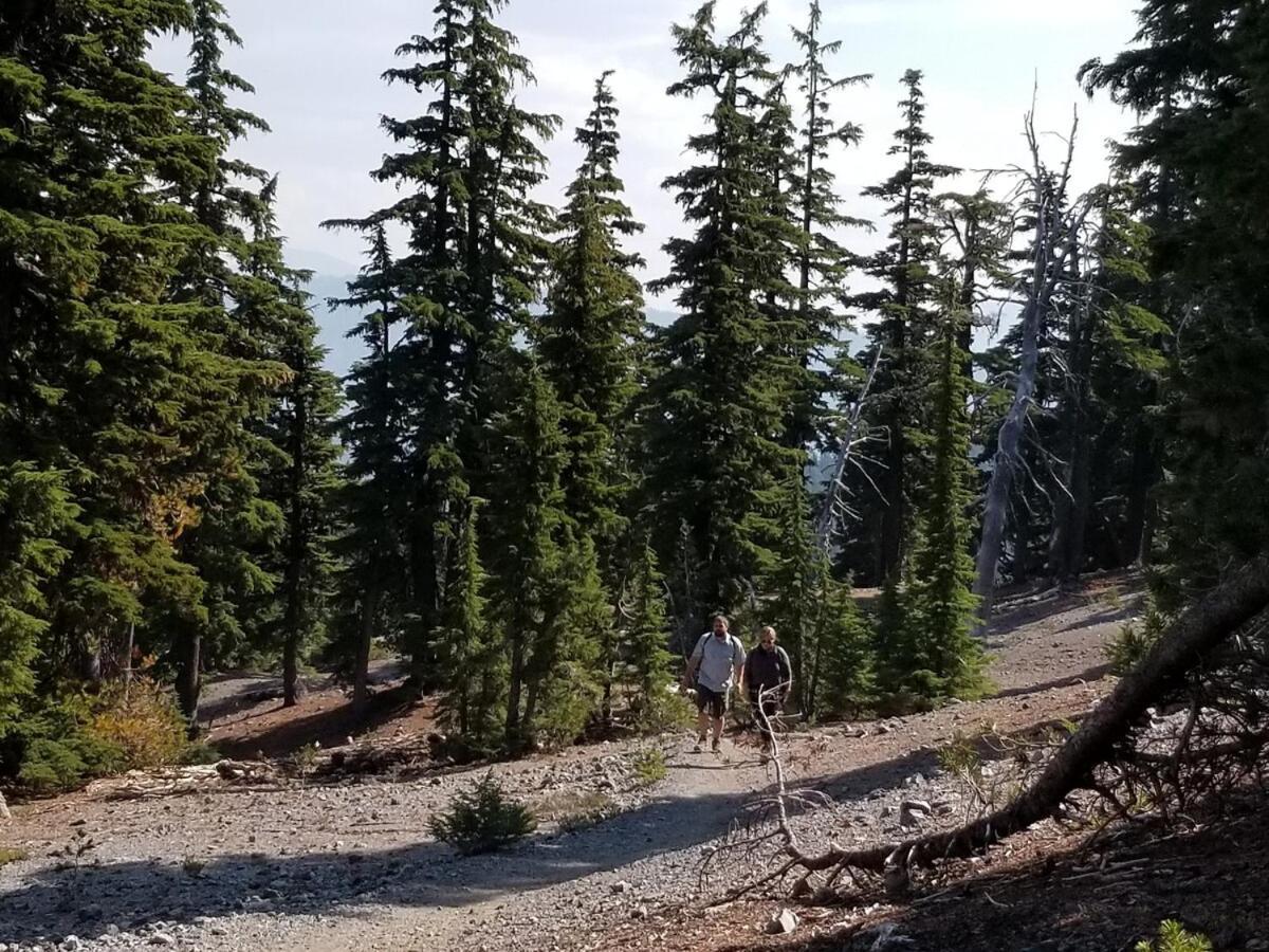 Mt. Bachelor & Sun River Get Away Бенд Екстериор снимка